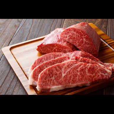 熊本でステーキと焼肉が人気の当店で焼肉をお楽しみください